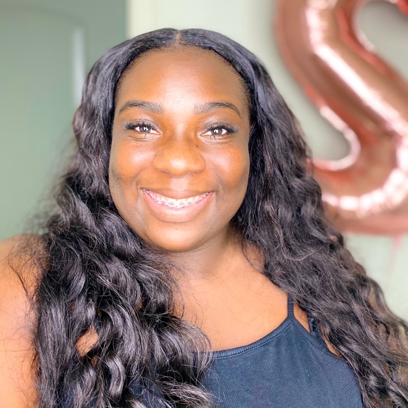 Meet your Posher, Annastacia - Picture 1 of 1